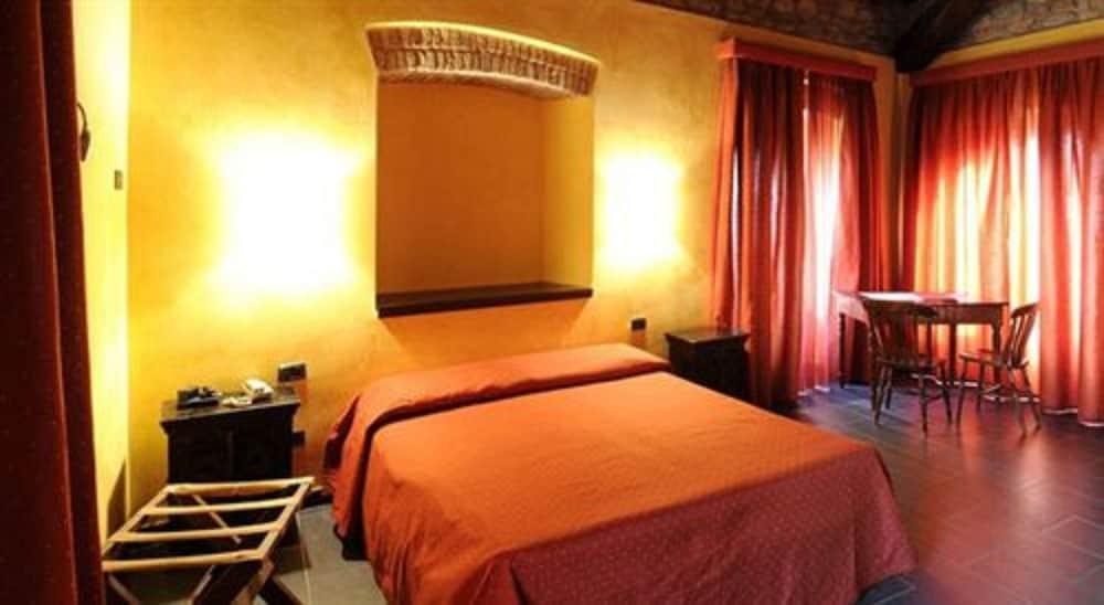 Relais & Spa Castello Di Casiglio Erba Kültér fotó