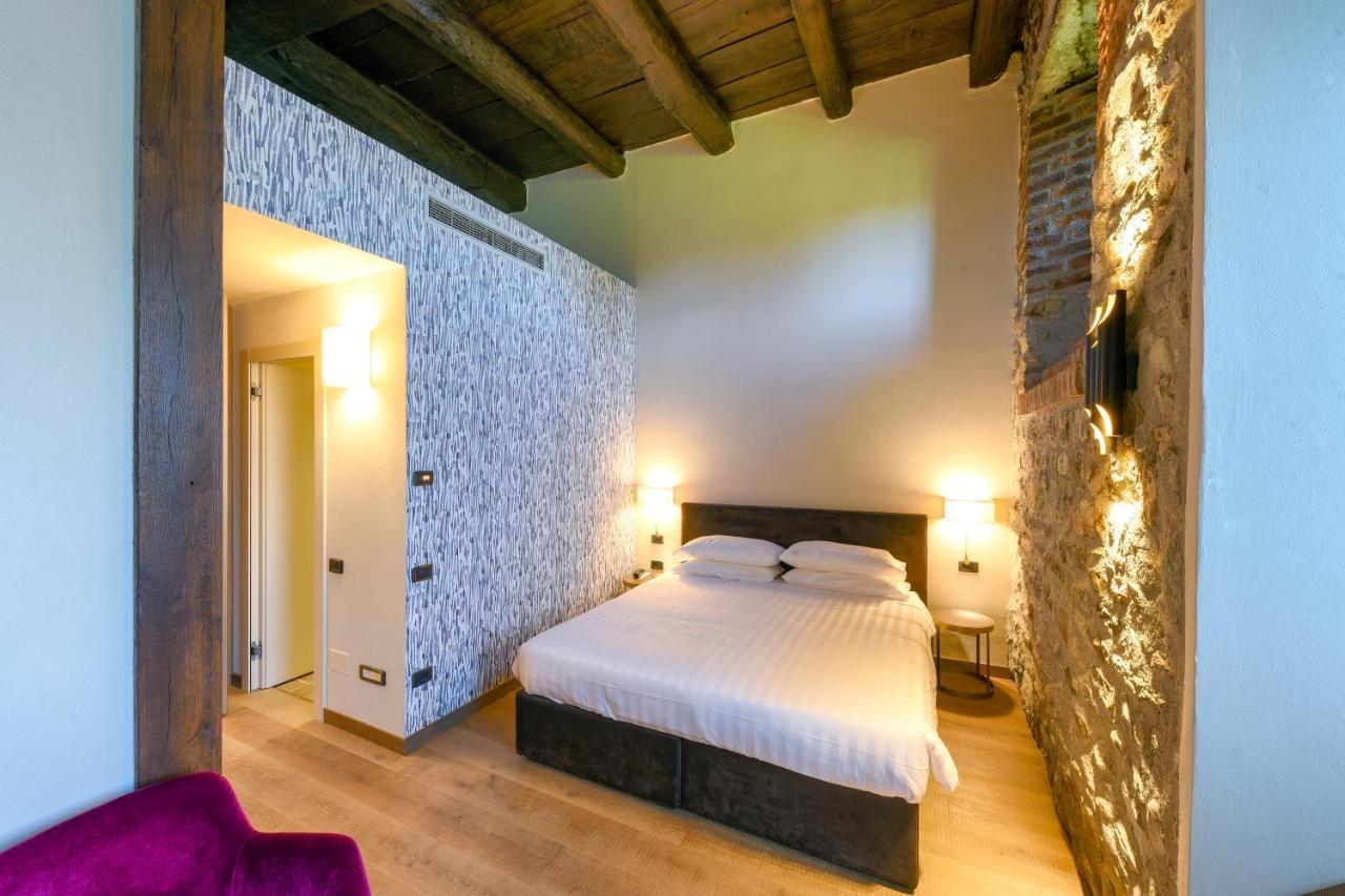 Relais & Spa Castello Di Casiglio Erba Kültér fotó