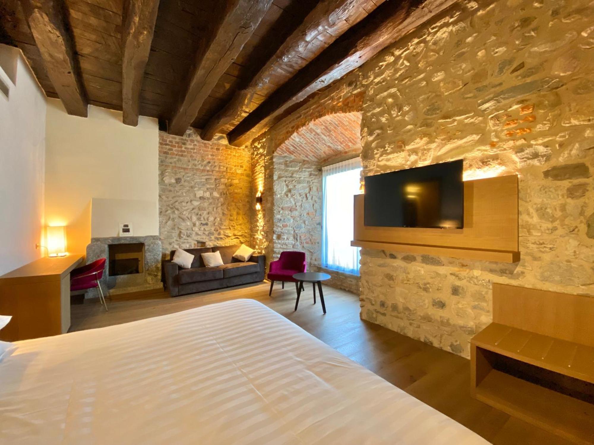 Relais & Spa Castello Di Casiglio Erba Szoba fotó